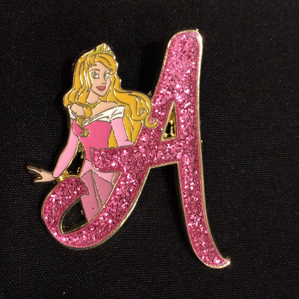 4/$20 Disney Aurora initial trading pin